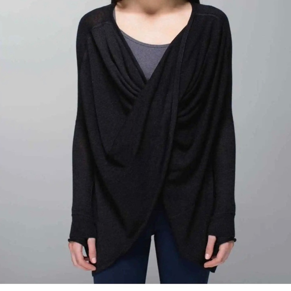 Lululemon Sweater Long Sleeve Loose Black Size 6